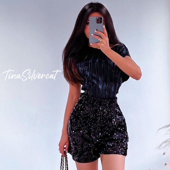 BLOGGER'S FAVE! Zara Metallic Pleated Top Black-ish - Picture 1 of 14